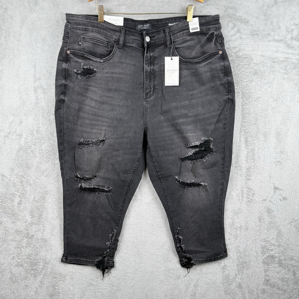 Judy Blue Rockstar Capris Women 22W Distressed Black Denim High Waist Skinny NWT